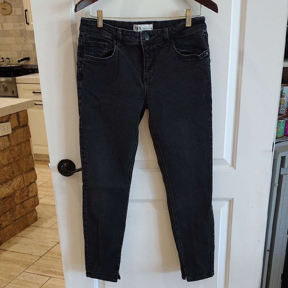 Zara Black Skinny Jeans Inside Slit Hem 9"Rise Size 10